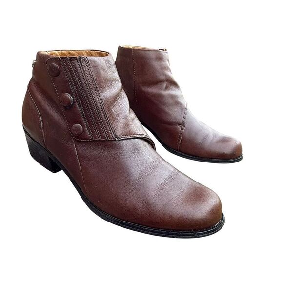 Ariat Spat II Women's Brown Leather Ankle Boots Size 9.5 Snap Detail Bootie - Picture 12 of 13